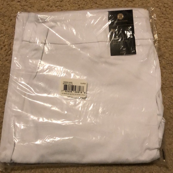 Jm Collection Button-Hem Tummy-Control Cap… - Picture 5 of 6